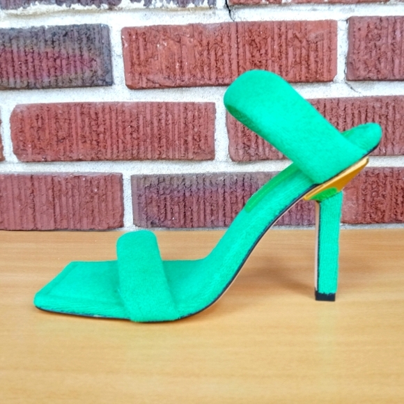 NIB Good American Square Toe Terry Slip-On High Heel Sandals in Green Sz. 6 - Picture 4 of 10